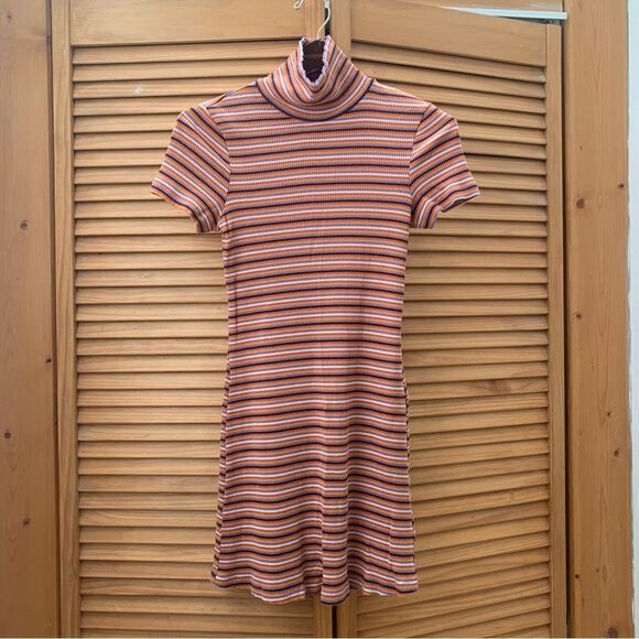 Urban outfitters Striped Dress size Medium - Picture 1 of 6